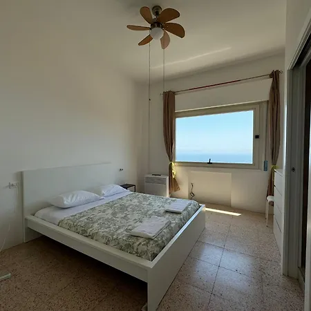 Panorama Al Vomero 게스트하우스 3*